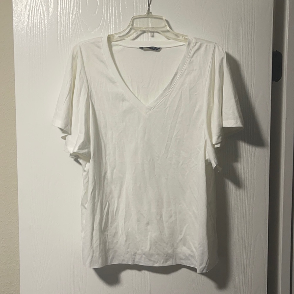 White basic tee